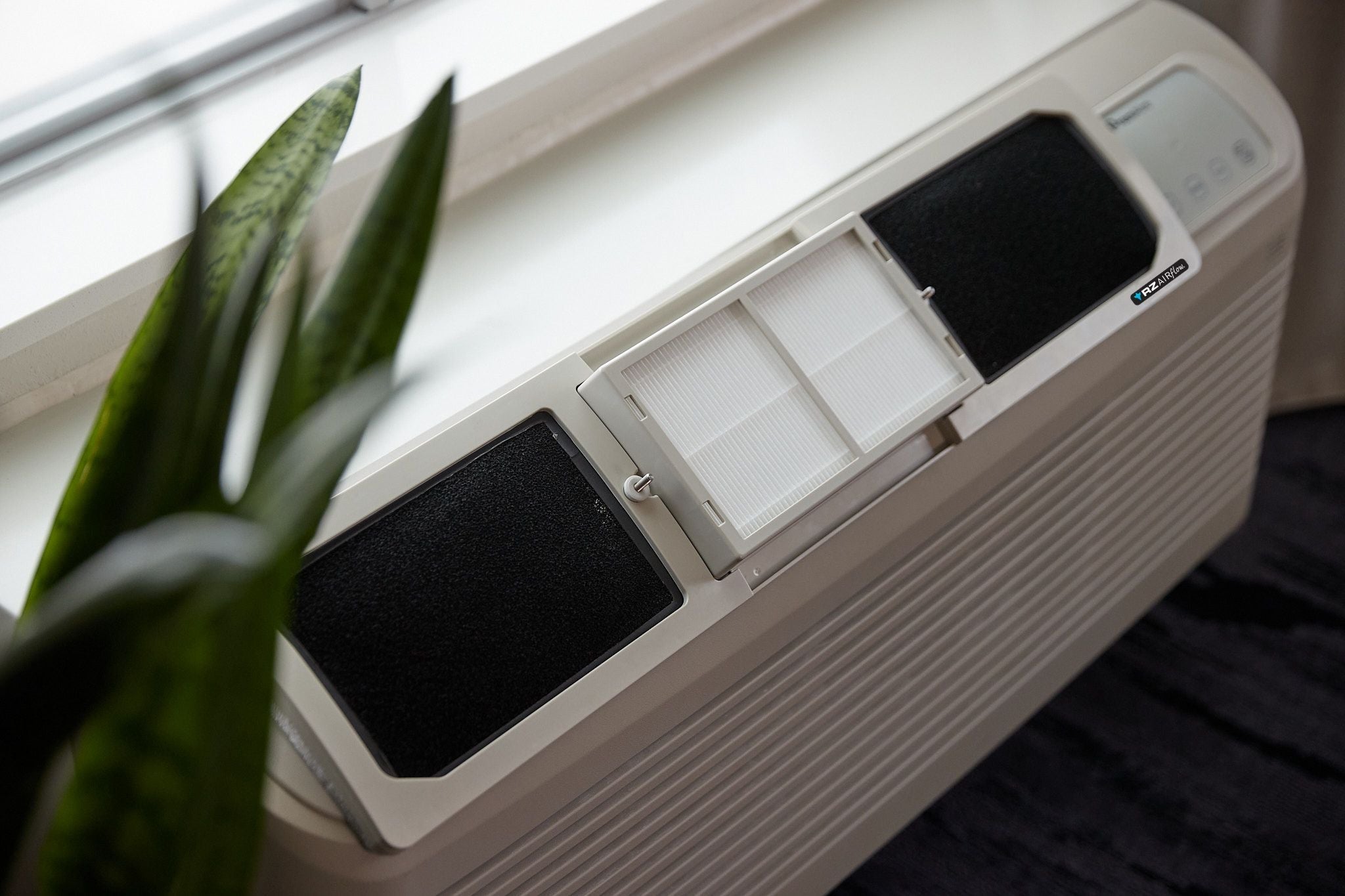 RZ AIRFlow - Air Purifying Filter for PTAC heating & Cooling Units w/Premium Travel Case - Unit - RZ Mask